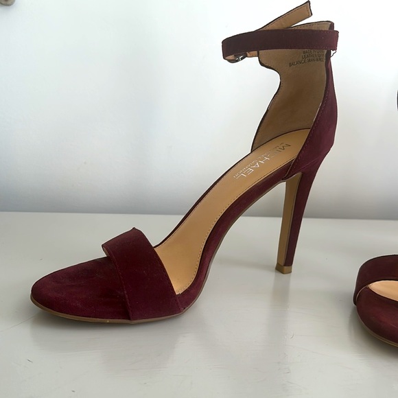 Sz 10 Burgundy Suede Stilettos - Picture 2 of 7